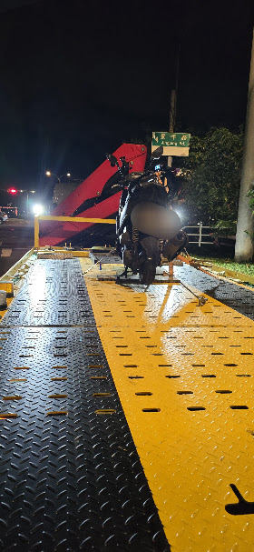 道路救援行車防範注意！拖吊車夜間假日加價陷阱/爆胎陷車預防與處理