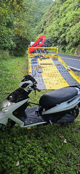 板橋區道路救援｜24H 車禍拖吊車｜汽車/重機/機車拖吊・法院強制執行服務