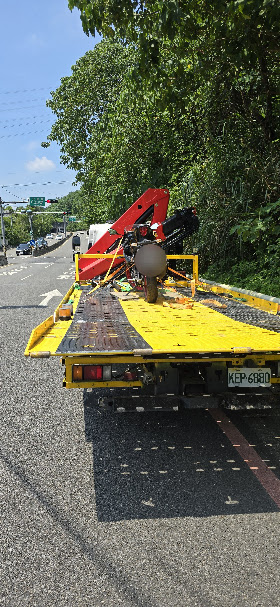 三芝區道路救援  新北市24H 拖吊車｜無牌車-扣牌車拖車｜沙灘拖車｜農田泥地陷車｜