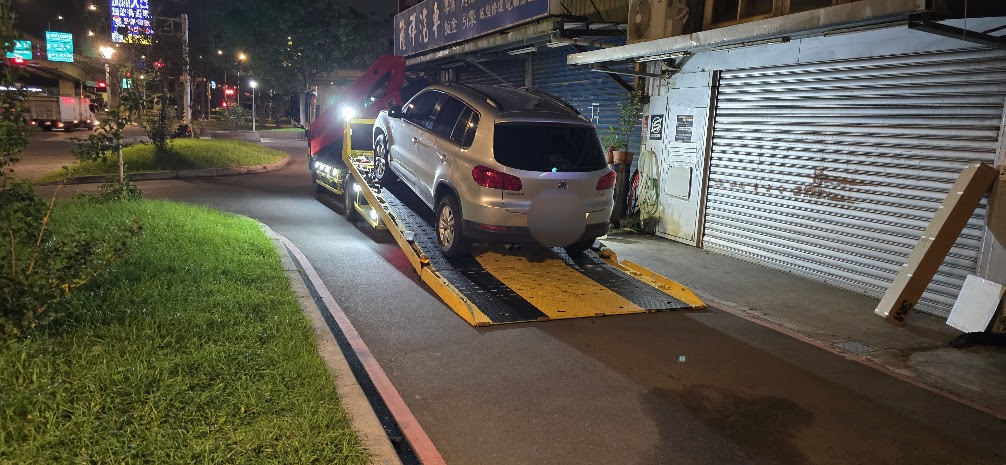 中和拋錨故障拖吊車/24小時道路救援支援 堆高機 小怪手 山貓運輸