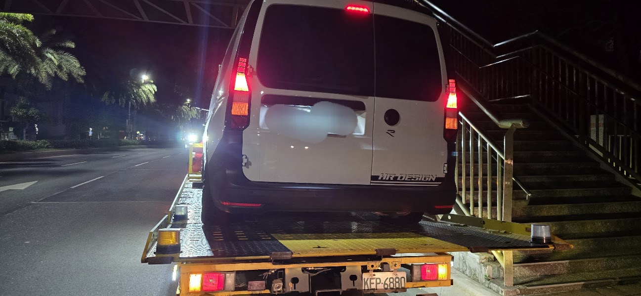 北宜公路拖吊車｜道路救援車接電・山區故障拖吊 24H 支援