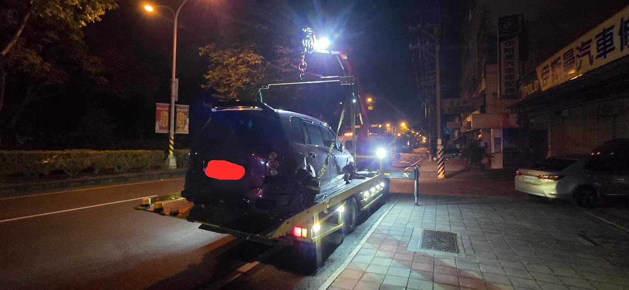 永和露營車拖吊車/機車 汽車 重機24小時 故障 拋錨 爆胎 車禍 專業道路救援