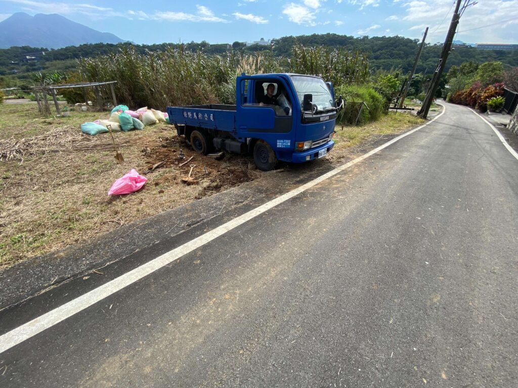 三重道路救援必看｜拖吊車陷車處理步驟｜24小時專業服務