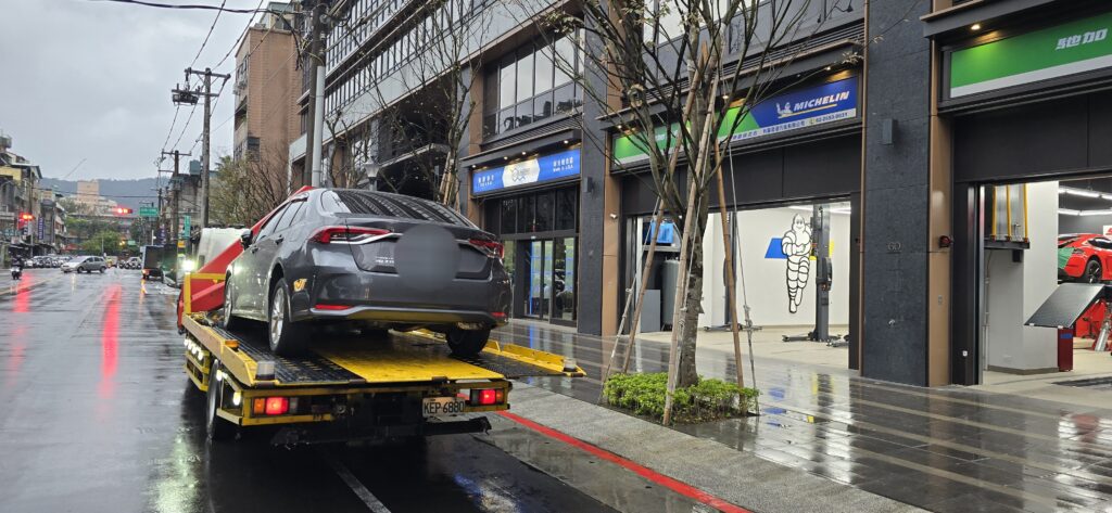 《道路救援拖吊車防詐騙！夜間假日偏遠地區24H專線0913177311》