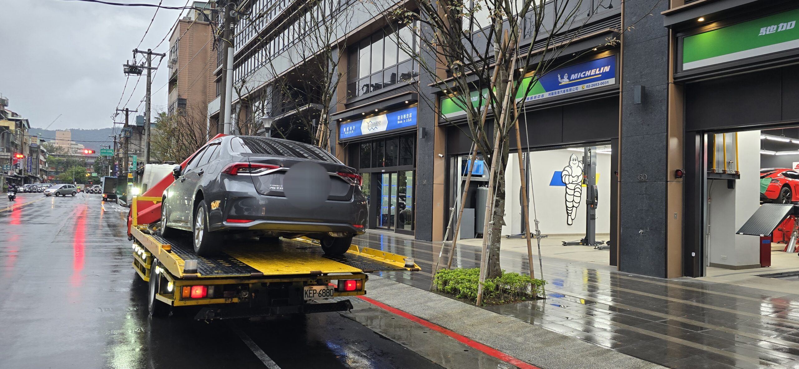 《道路救援拖吊車防詐騙！夜間假日偏遠地區24H專線0913177311》
