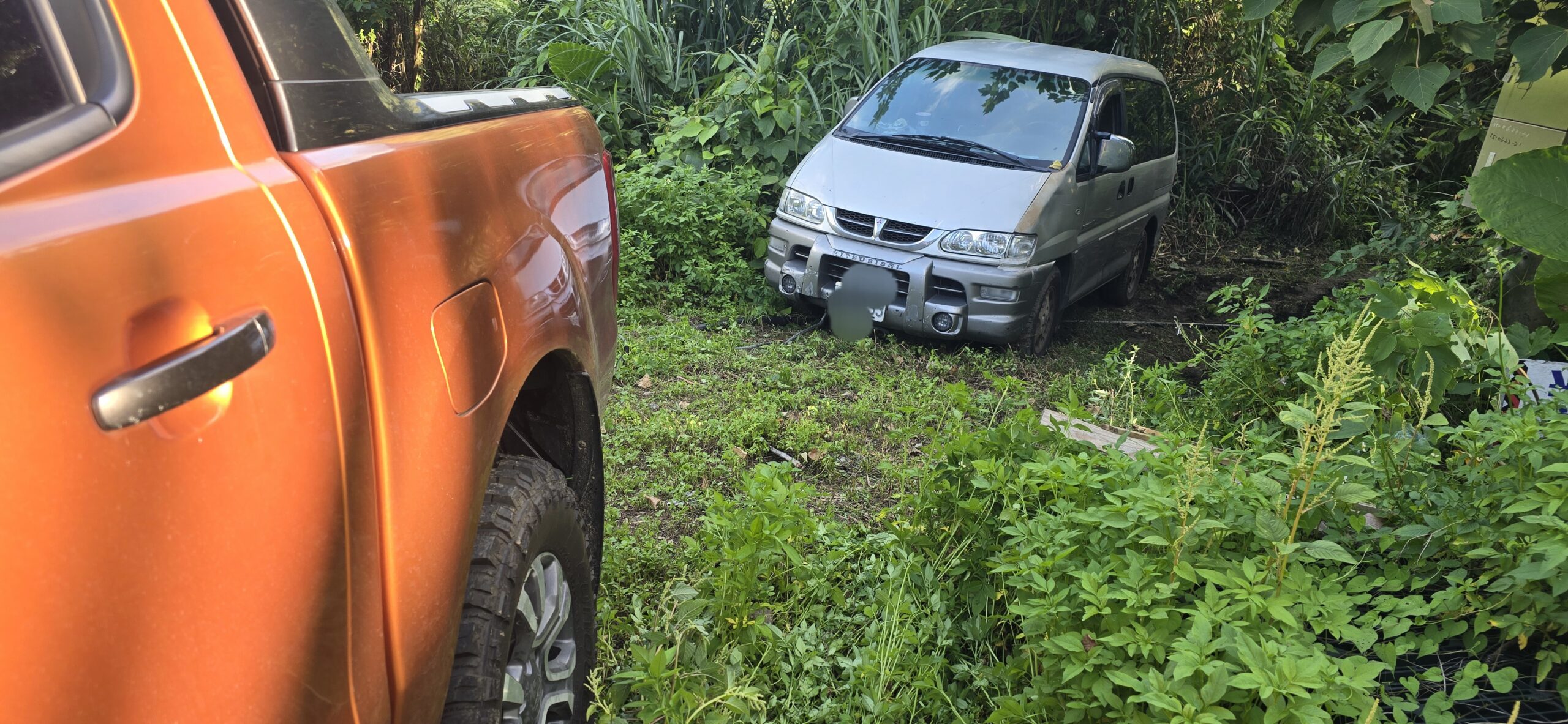 中和拖吊車 24小時道路救援 汽車 機車 重機 堆高機 山貓 專業支援服務中心
