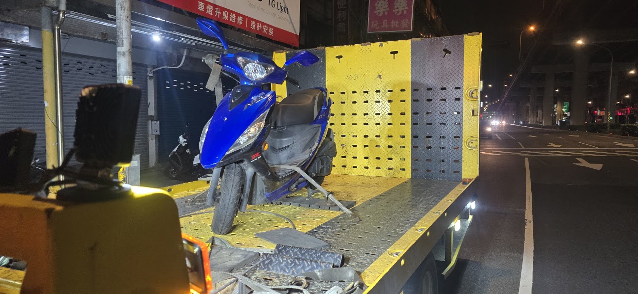 🚨 除夕.過年.春節 道路救援 年假拖吊車 | 24H全年服務 守護行車安全