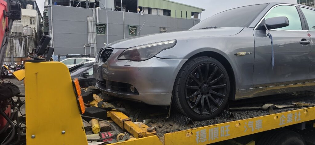 新北市汽車、機車牌照異常車輛運送說明｜無法正常上路車輛移置、拖運與處理資訊整理