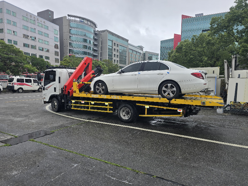 台北市汽車道路救援完整指南｜拋錨拖吊、事故拖車、快速道路救援一次了解