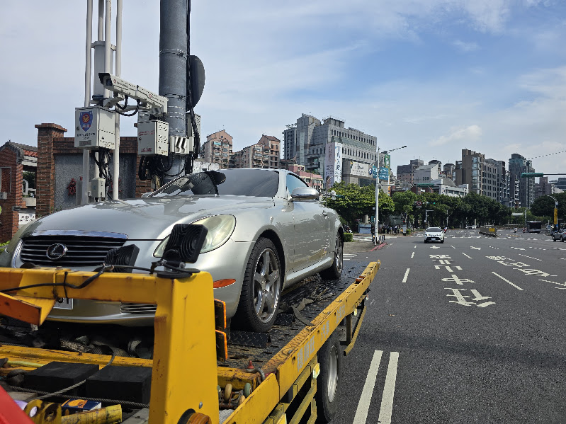 台北市汽車道路救援即時支援｜從市區拋錨到山區突發狀況的車輛安全處理指南