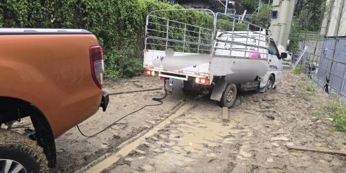 沙灘救援拖吊專家：新北、基隆、桃園、台北汽車貨車陷車脫困救星