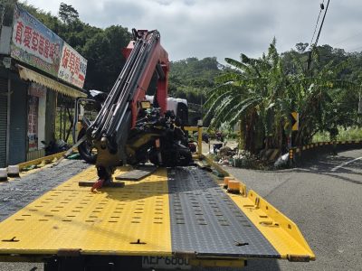三灣 南庄 峨嵋 北埔 獅潭 大湖 卓蘭 台三線大型重機道路救援拖車服務