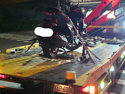 半夜機車車禍拖車救援