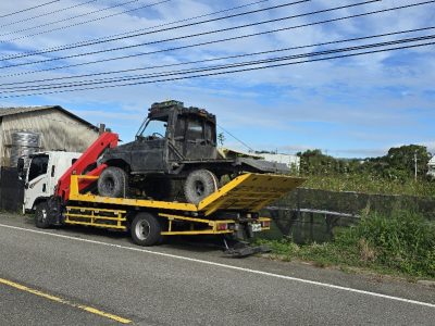 四輪傳動拖車服務
