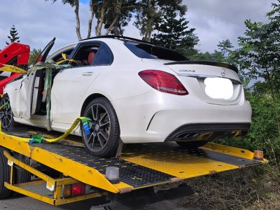 賓士車禍吊桿拖吊